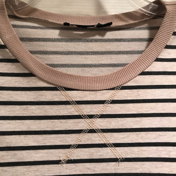 Doe & Rae Sweatshirt - Picture 3 of 6